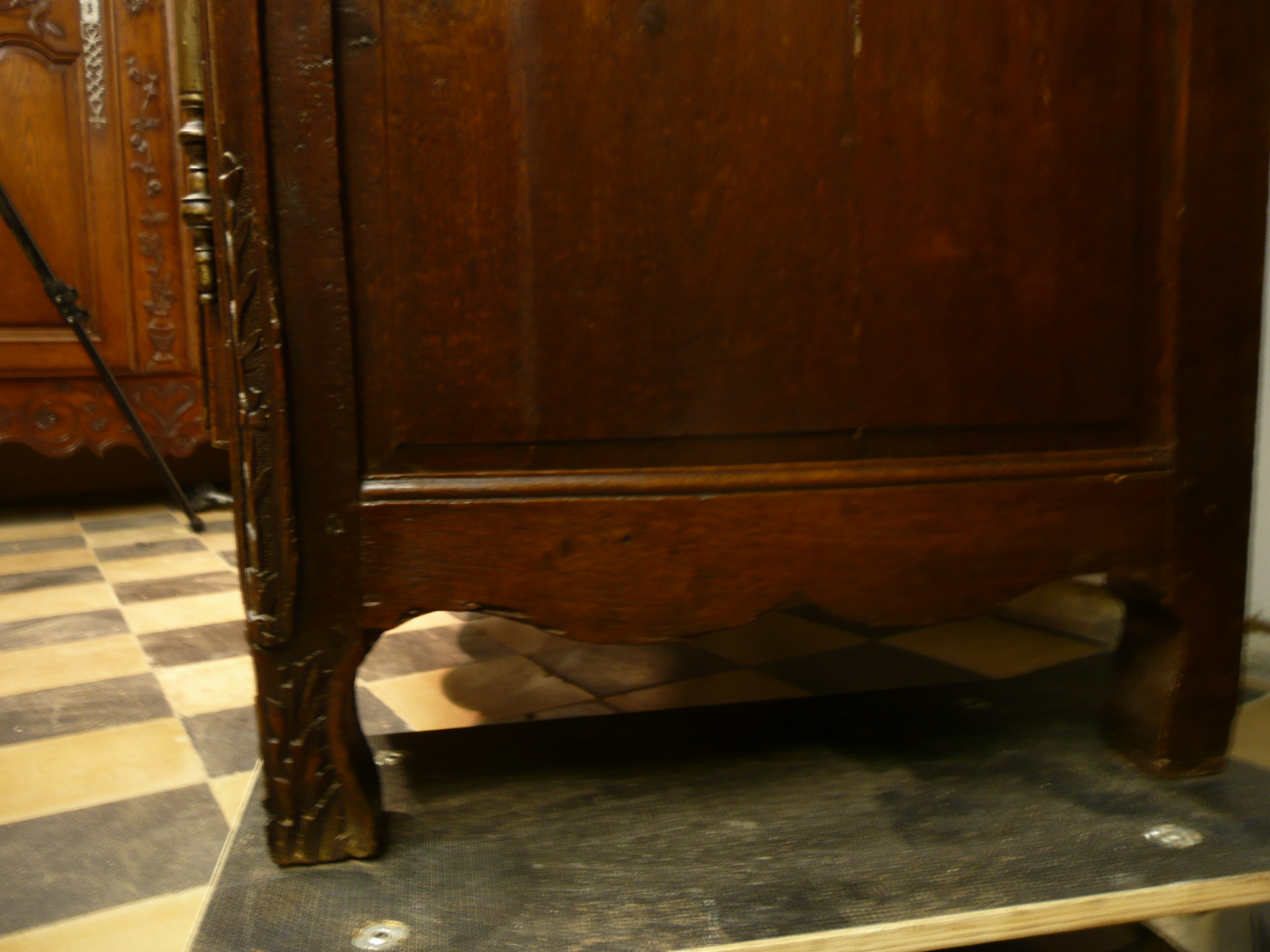 Armoire