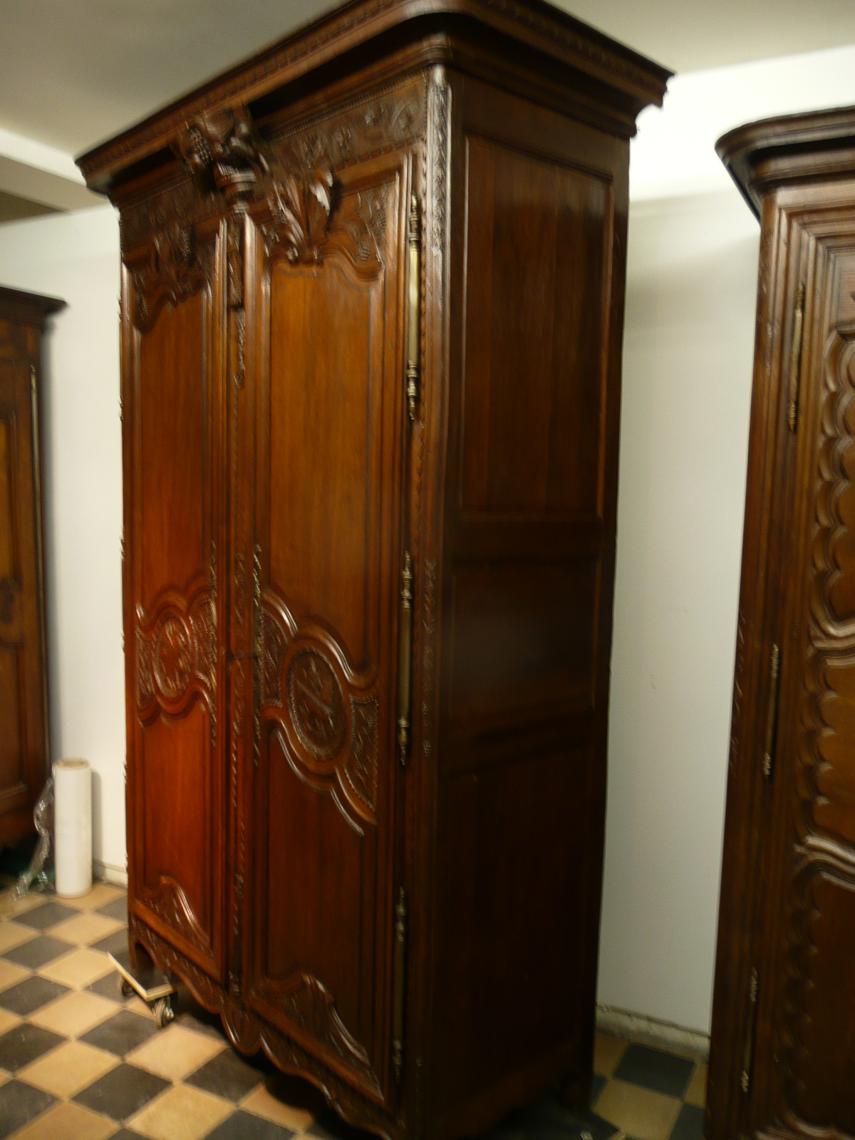Armoire